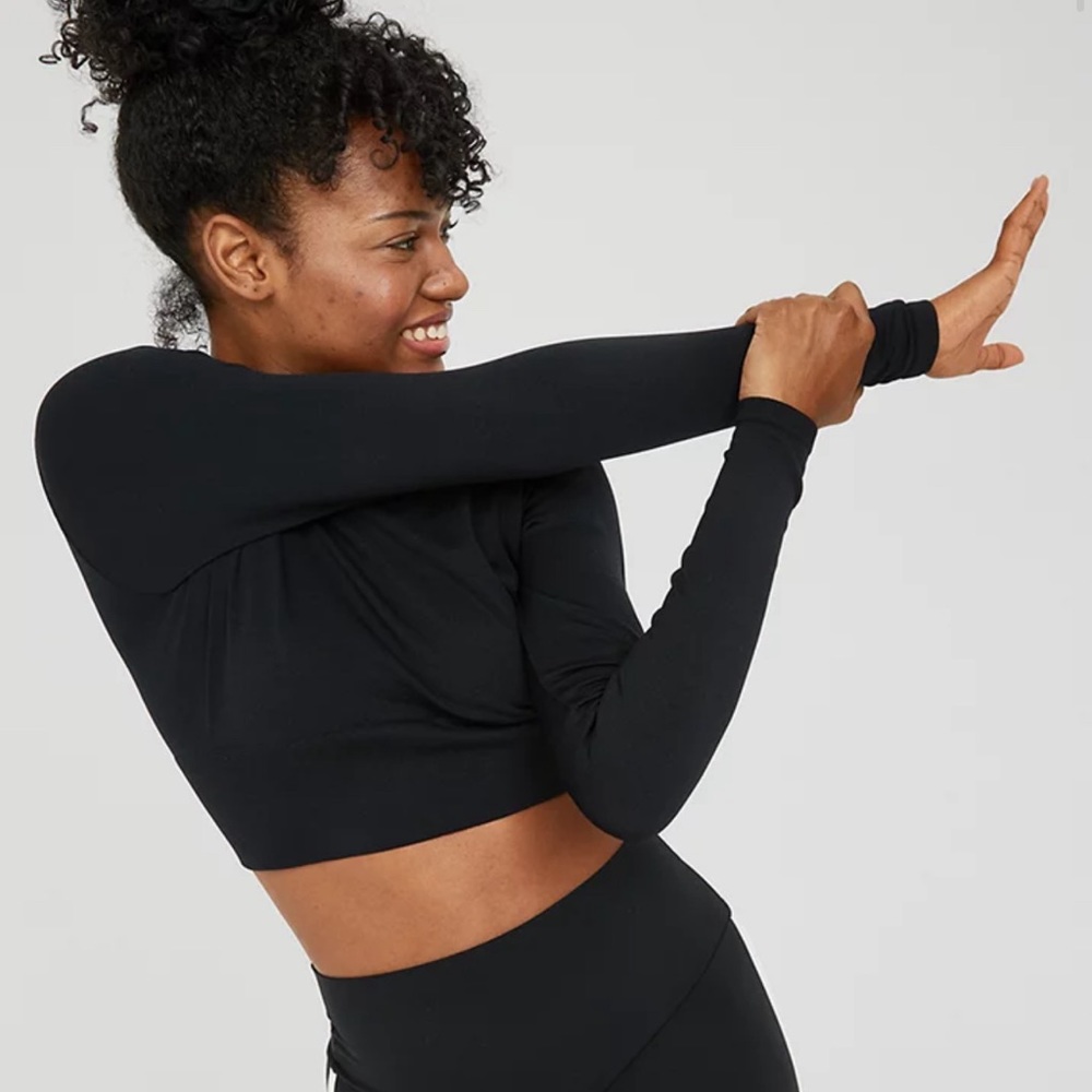 aerie offline long sleeve black sidewalk top